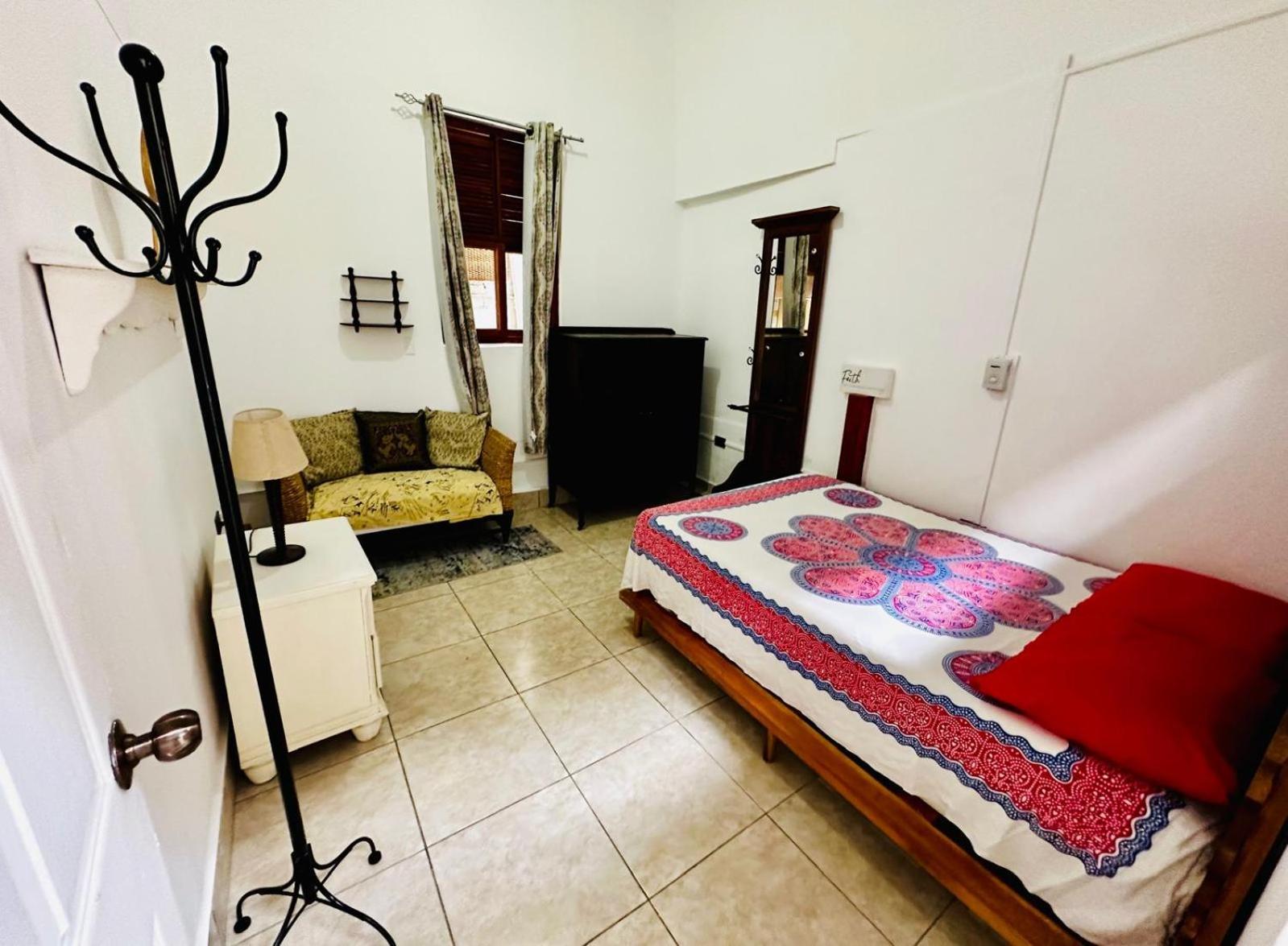 Casa Yoly *